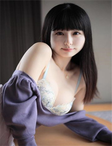 《美女大胸被揉舒服gif动态图-黑丝视频》